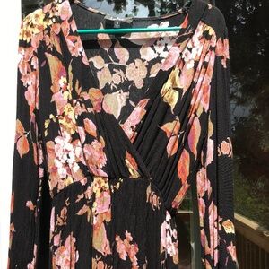 Lulu’s Long Sleeve Black Floral mini dress